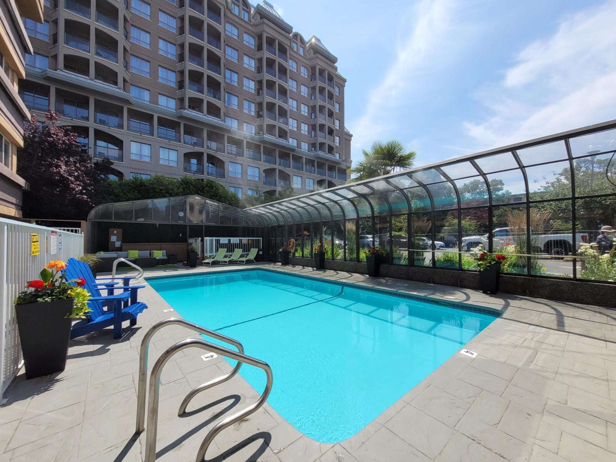 Days Inn By Wyndham Victoria On The Harbour Εξωτερικό φωτογραφία