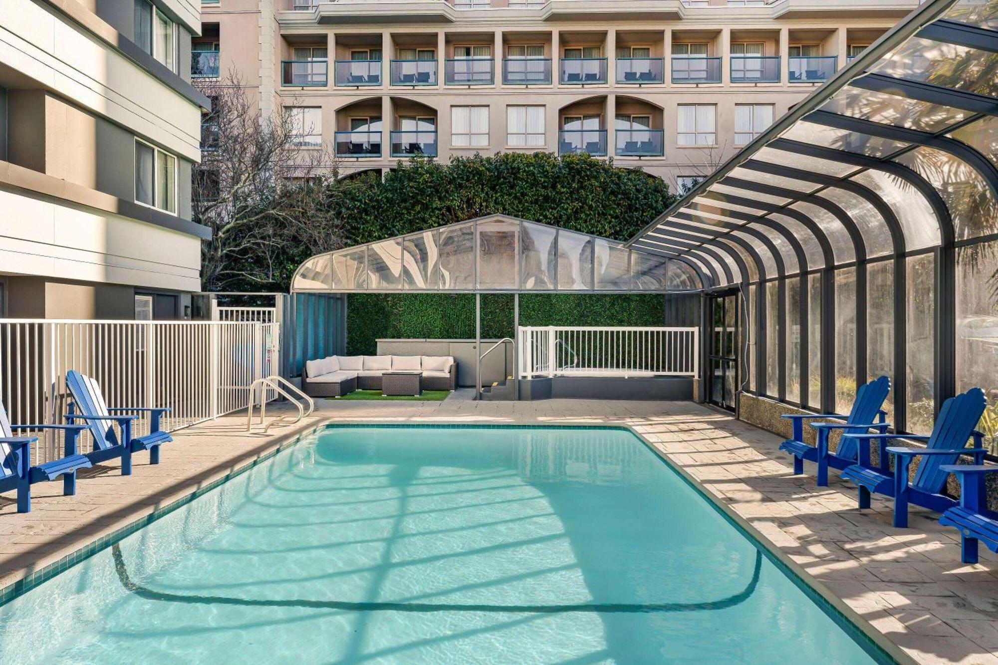 Days Inn By Wyndham Victoria On The Harbour Εξωτερικό φωτογραφία